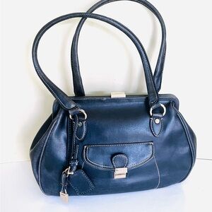 Y2K Liz Claiborne Vintage Leather Kisslock closure Womens Handbag / Shoulderbag